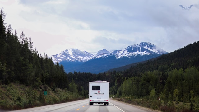 Can You Run an RV Generator While Driving?